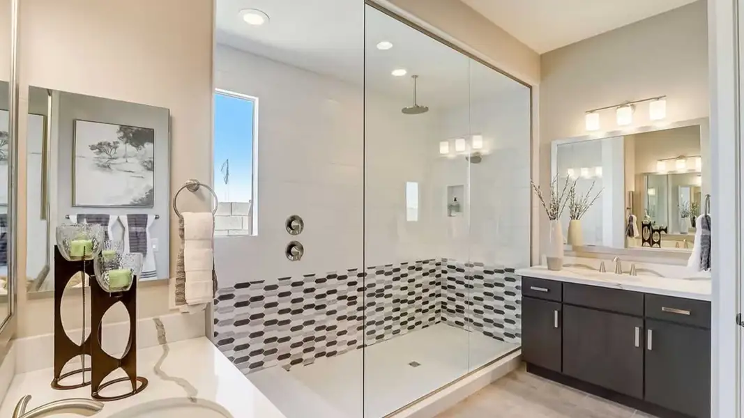 Furnished interior view inside a new home in Sycamore Farms, Surprise (Image 8).