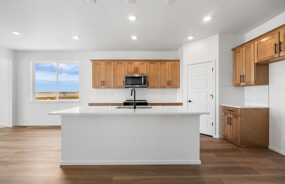Furnished interior view inside a new home in Wolf Creek Run West, Strasburg (Image 6).