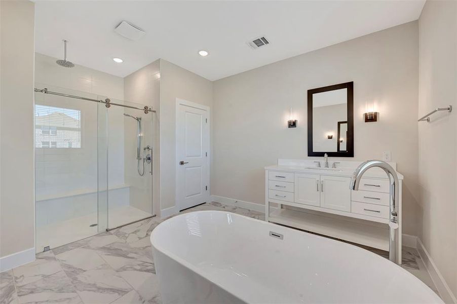 Furnished interior view inside a new home in Timberbrook, Justin (Image 14).