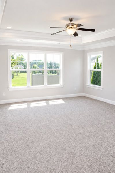 Spacious, unfurnished interior of a new home in Weybridge, Burlington (Image 23).
