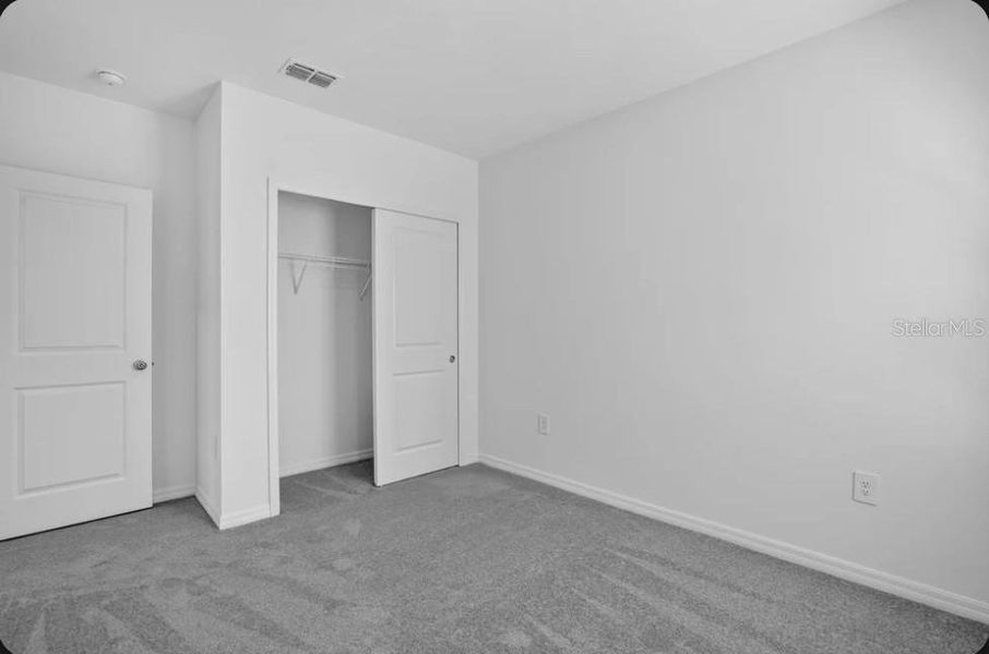 Spacious, unfurnished interior of a new home in Coasterra Community Group Page, Palmetto (Image 13).