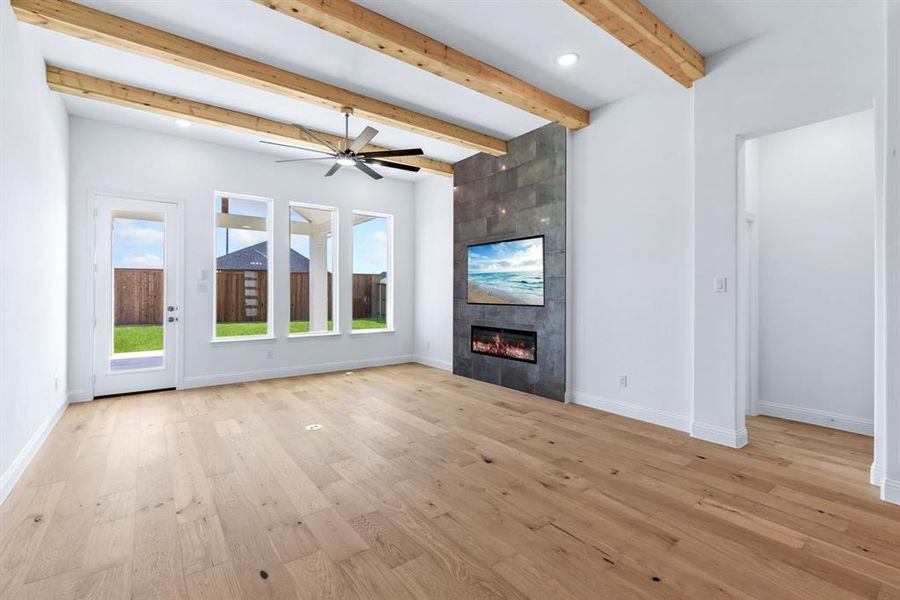 Spacious, unfurnished interior of a new home in University Park at Northpointe, Denton (Image 20).