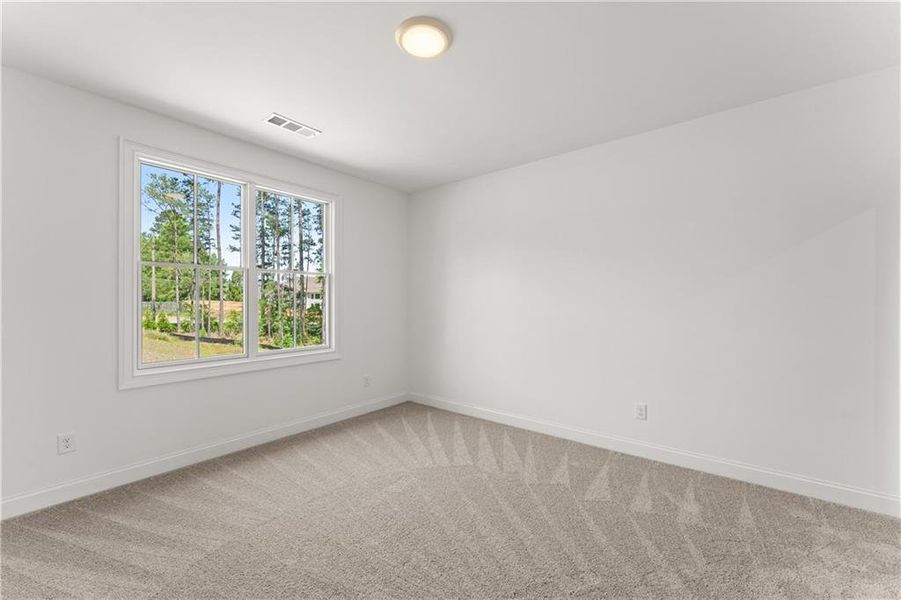 Spacious, unfurnished interior of a new home in Woodford, Acworth (Image 28).