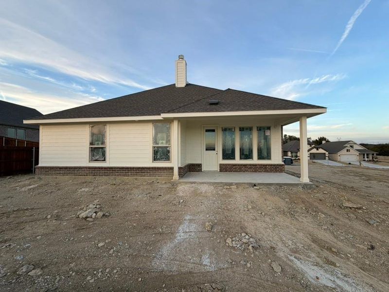 Exterior details and patio area of a home in Waterford Park, Weatherford (Image 1). Exterior details and patio area of a home in Waterford Park, Weatherford (Image 1).