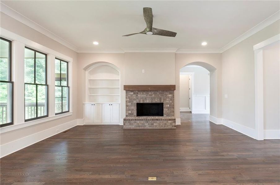 Spacious, unfurnished interior of a new home in , Marietta (Image 7).