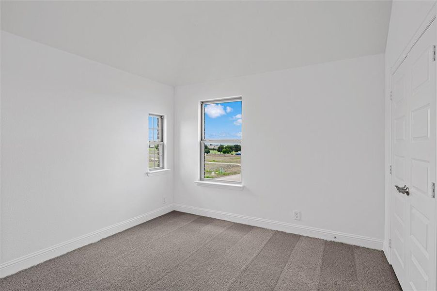 Spacious, unfurnished interior of a new home in Stone River Glen, Royse City (Image 29). Spacious, unfurnished interior of a new home in Stone River Glen, Royse City (Image 29).