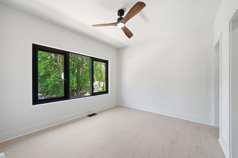 Spacious, unfurnished interior of a new home in , Decatur (Image 35).