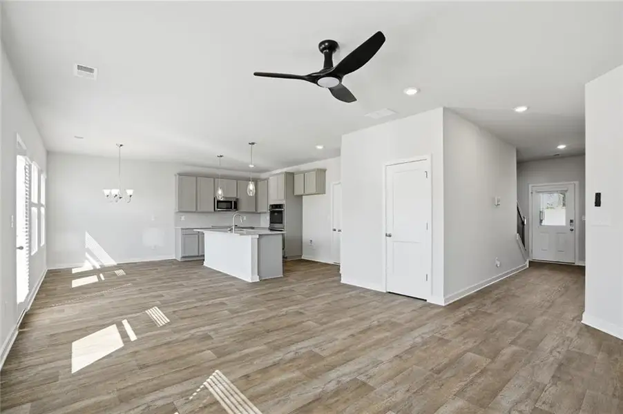 Spacious, unfurnished interior of a new home in Southern Hills, McDonough (Image 15). Spacious, unfurnished interior of a new home in Southern Hills, McDonough (Image 15).
