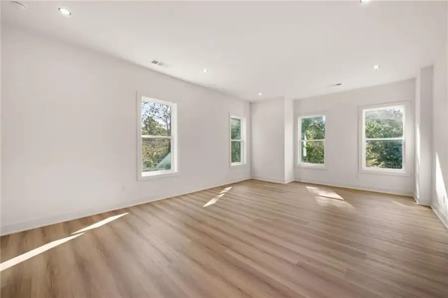 Spacious, unfurnished interior of a new home in , Mableton (Image 56). Spacious, unfurnished interior of a new home in , Mableton (Image 56).