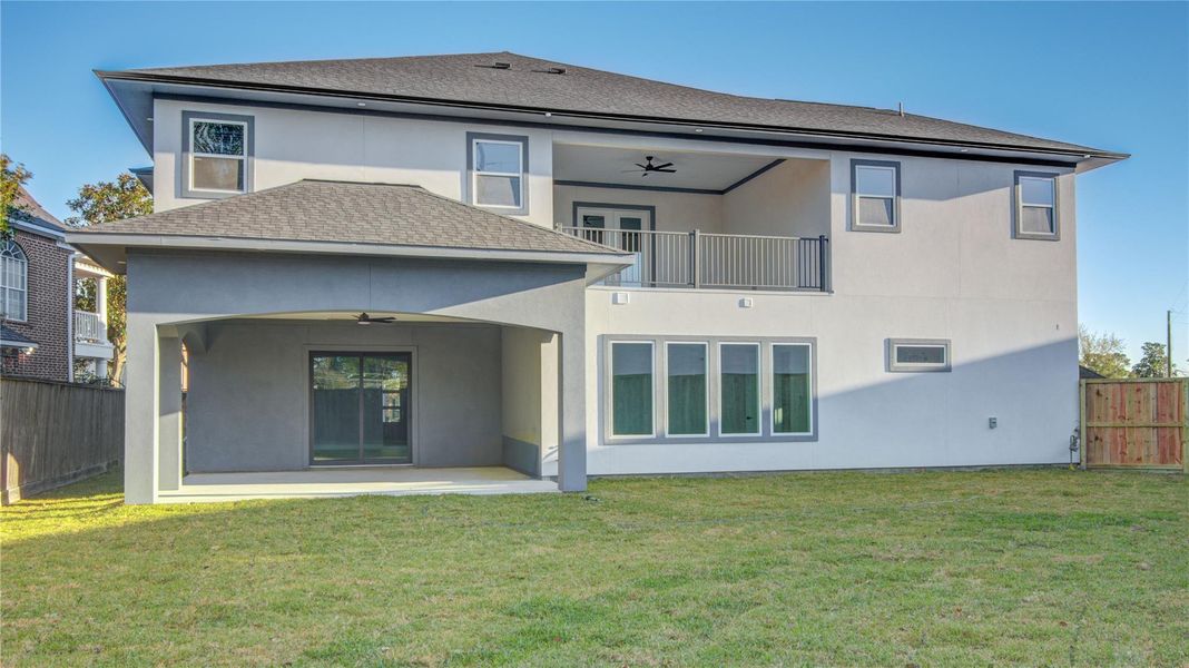 Exterior details and patio area of a home in , Houston (Image 4).