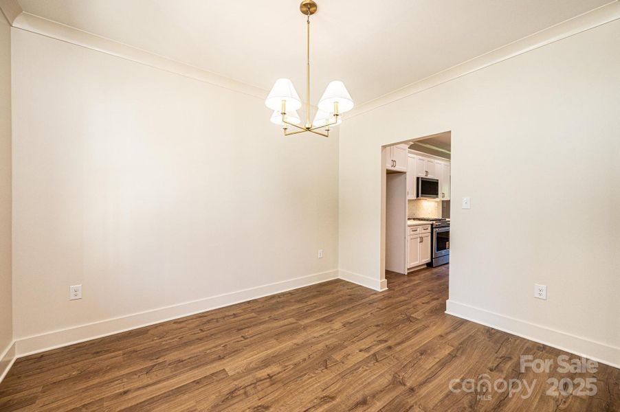 Spacious, unfurnished interior of a new home in , Hickory (Image 25).