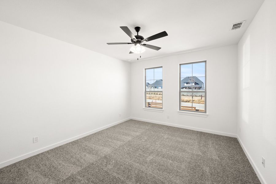 Spacious, unfurnished interior of a new home in Treeline, Justin (Image 21).