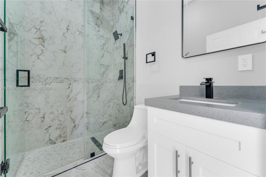 Furnished interior view inside a new home in , Fort Lauderdale (Image 19).