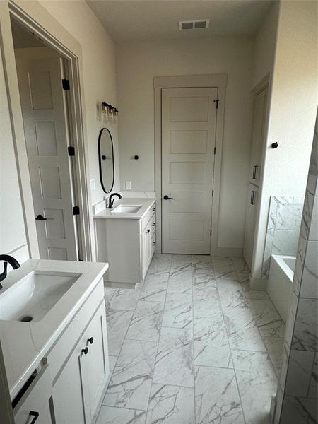 Image 37 of a home in .