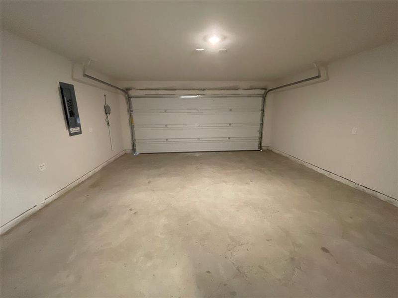 Image 21 of a home in Elevon. Image 21 of a home in Elevon.