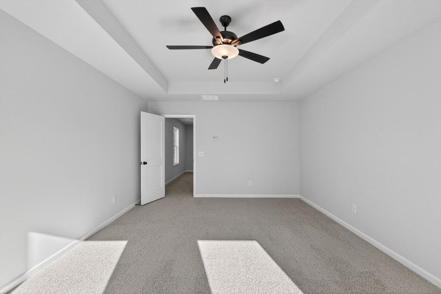 Spacious, unfurnished interior of a new home in , Commerce (Image 39).