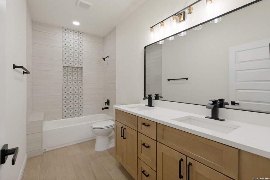 Furnished interior view inside a new home in , Schertz (Image 11).