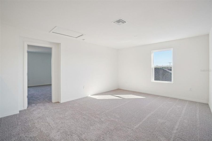 Spacious, unfurnished interior of a new home in Pepper Grove I, Palmetto (Image 6).