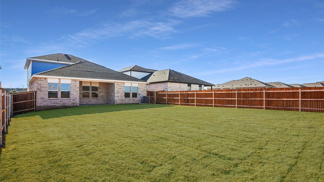 Exterior details and patio area of a home in Thunder Rock, Marble Falls (Image 4).