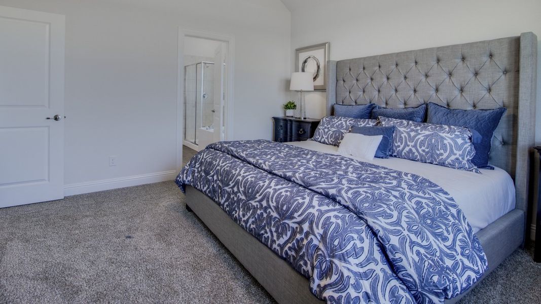 Furnished interior view inside a new home in Lakewood Trails, Forney (Image 11). Furnished interior view inside a new home in Lakewood Trails, Forney (Image 11).