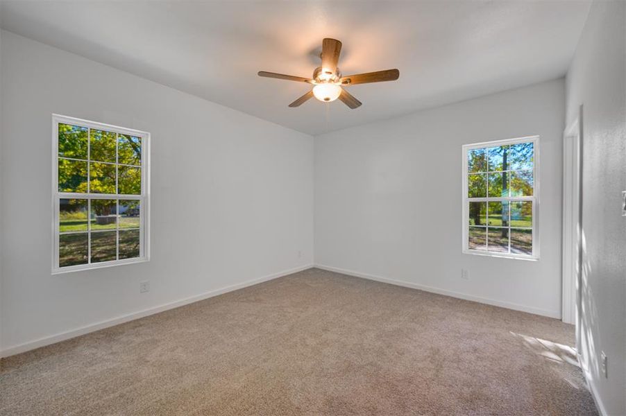 Spacious, unfurnished interior of a new home in , Cooper (Image 10).