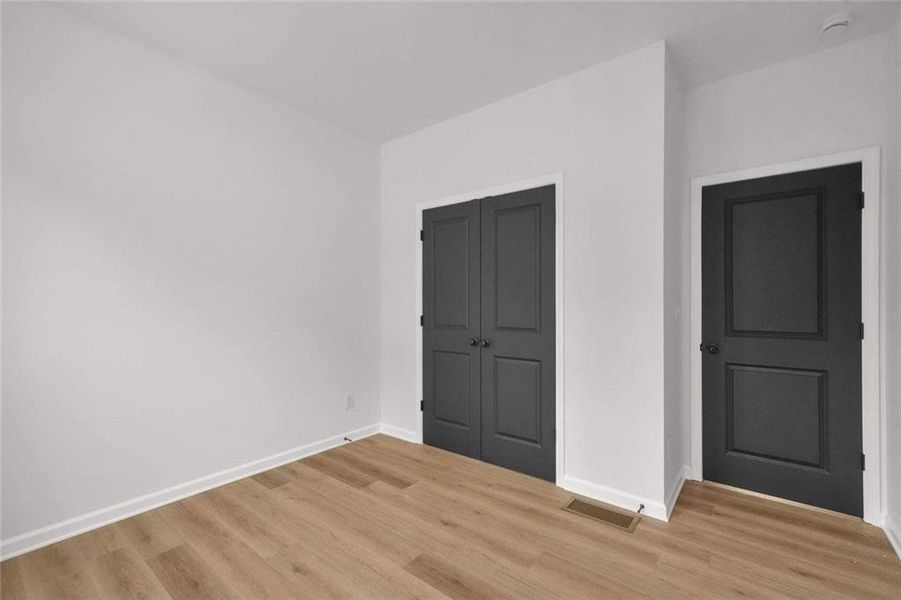 Spacious, unfurnished interior of a new home in , Atlanta (Image 21).