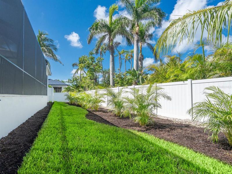 Exterior details and patio area of a home in , Sarasota (Image 33).