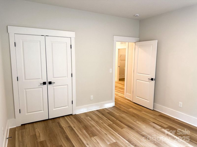 Spacious, unfurnished interior of a new home in , Denton (Image 16).
