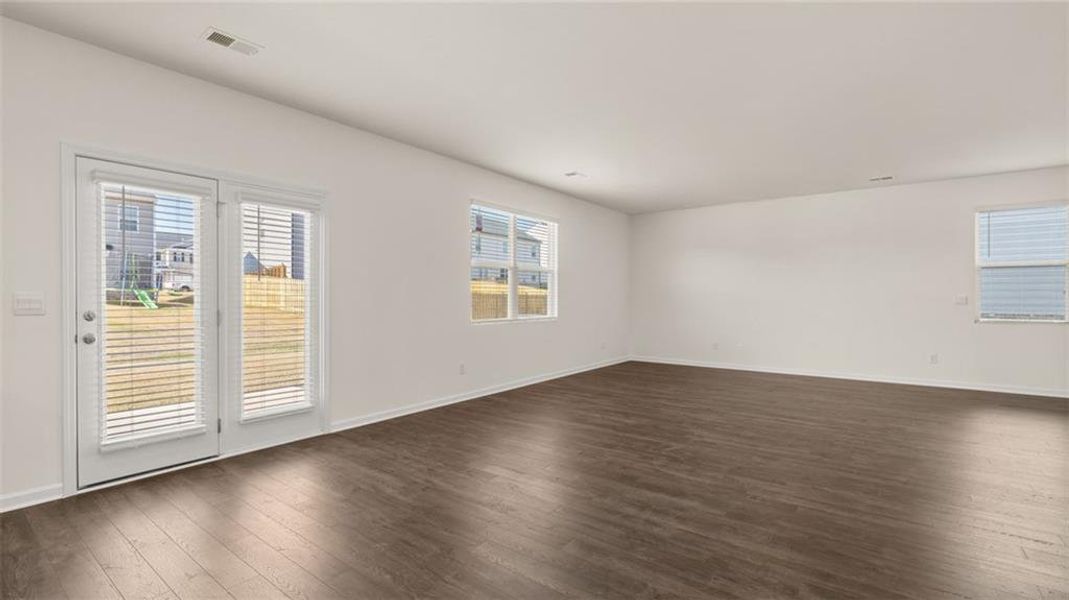 Spacious, unfurnished interior of a new home in The Reserve at Calcutta, Stockbridge (Image 28). Spacious, unfurnished interior of a new home in The Reserve at Calcutta, Stockbridge (Image 28).