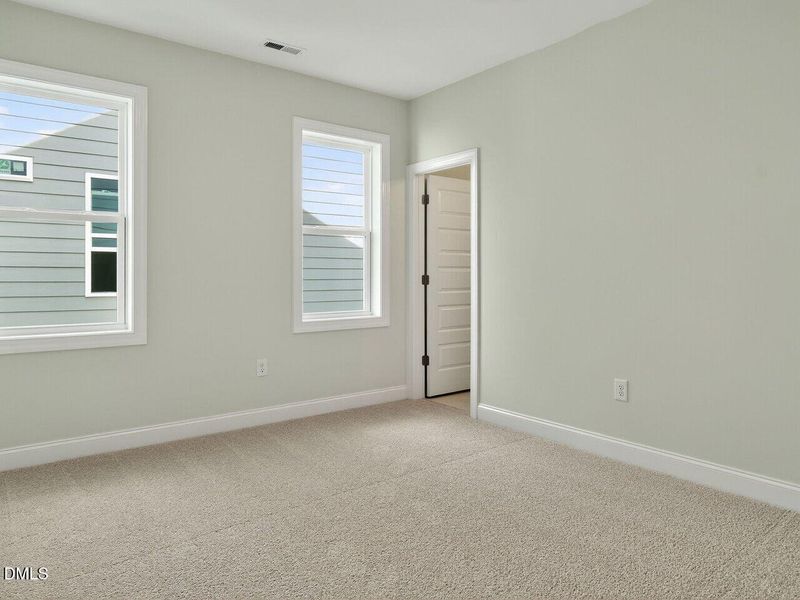 028-1280x960-photo 028-1280x960-photo