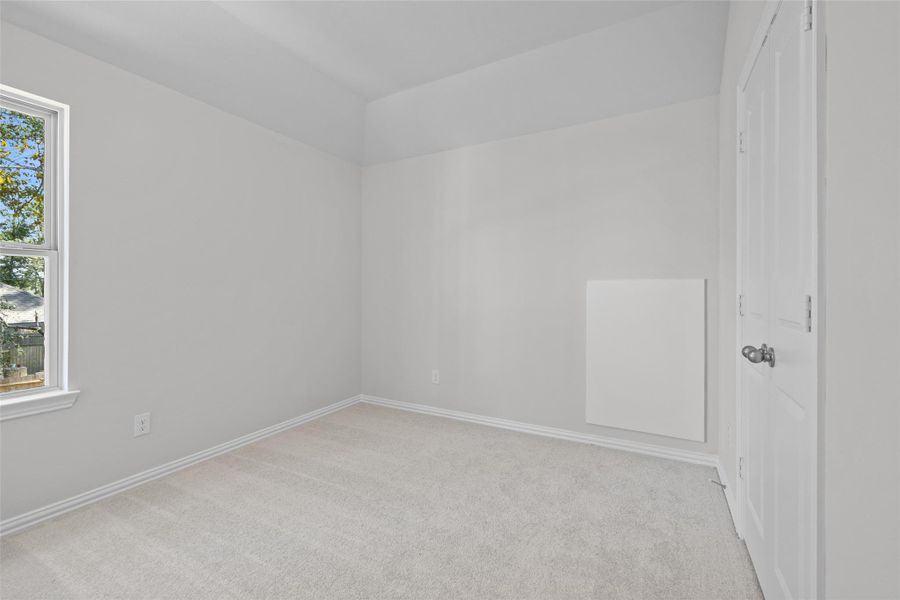 Spacious, unfurnished interior of a new home in The Woodlands Hills, Willis (Image 26).