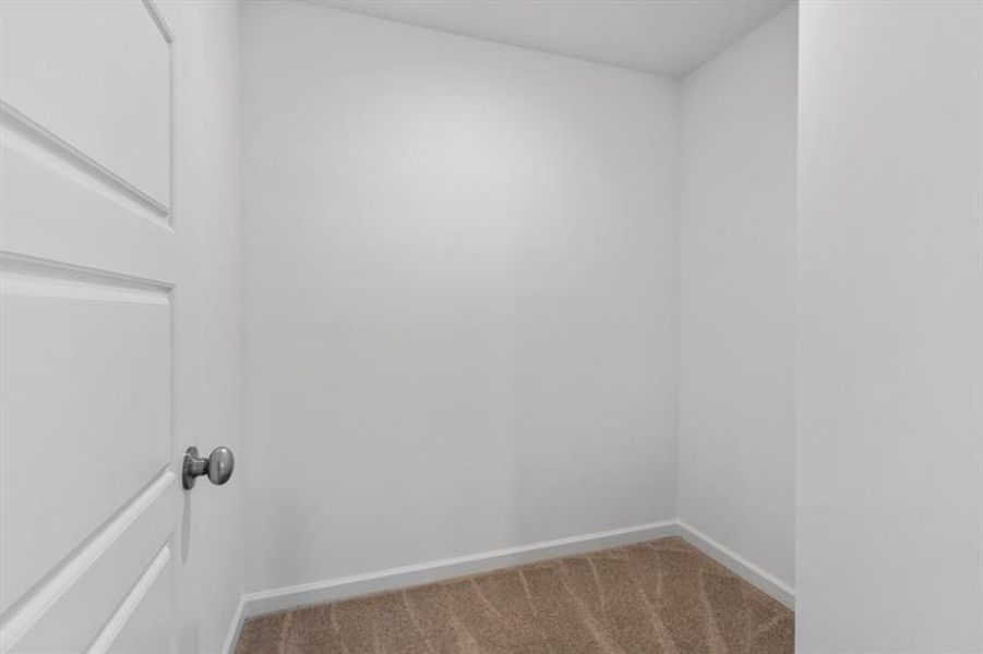 Spacious, unfurnished interior of a new home in , Athens (Image 45).