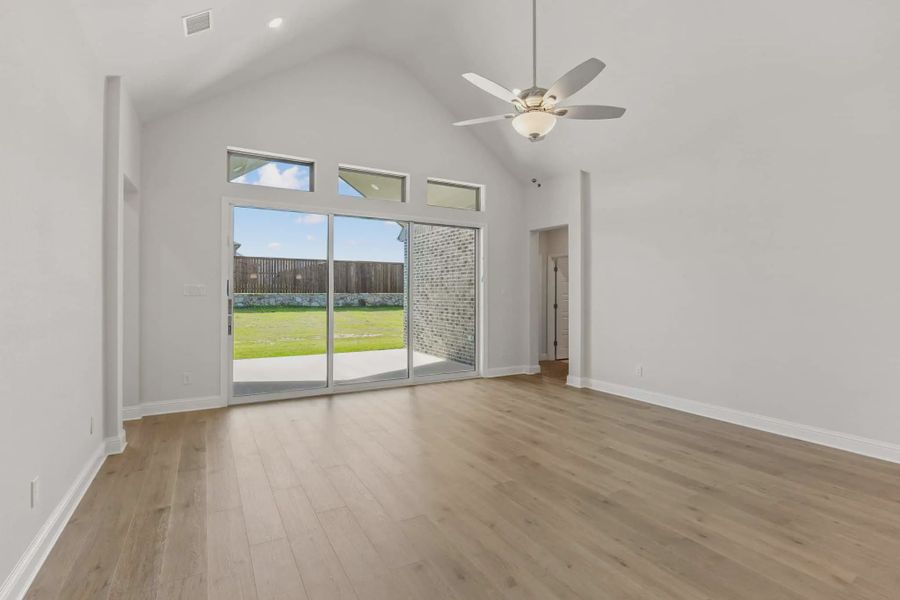 Spacious, unfurnished interior of a new home in Silo Mills, Joshua (Image 12). Spacious, unfurnished interior of a new home in Silo Mills, Joshua (Image 12).