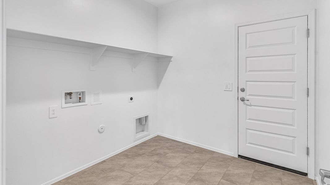 Image 58 representing the Pearl by D.R. Horton in Saguaro Bloom, Marana, AZ.