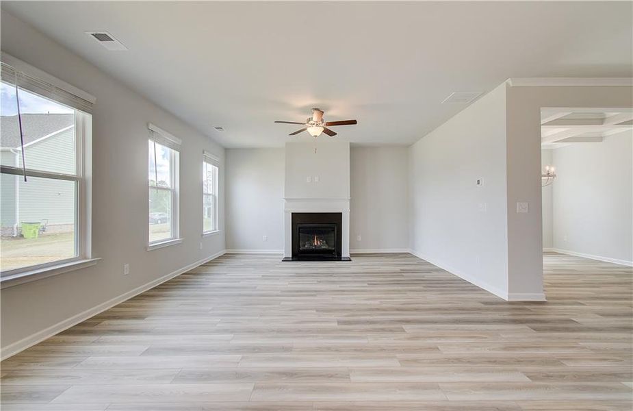 Spacious, unfurnished interior of a new home in Cooper Park, McDonough (Image 24).