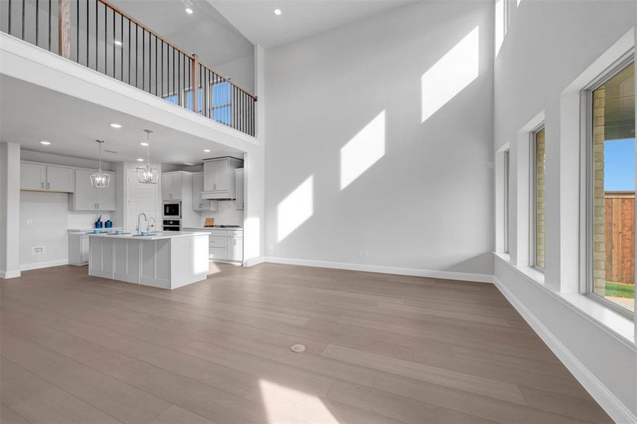 Spacious, unfurnished interior of a new home in Aster Park, McKinney (Image 23).