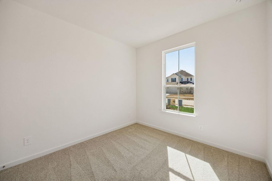 Spacious, unfurnished interior of a new home in Montgomery Bend, Montgomery (Image 22).