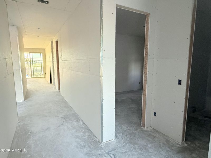 004 Front Hallway 004 Front Hallway
