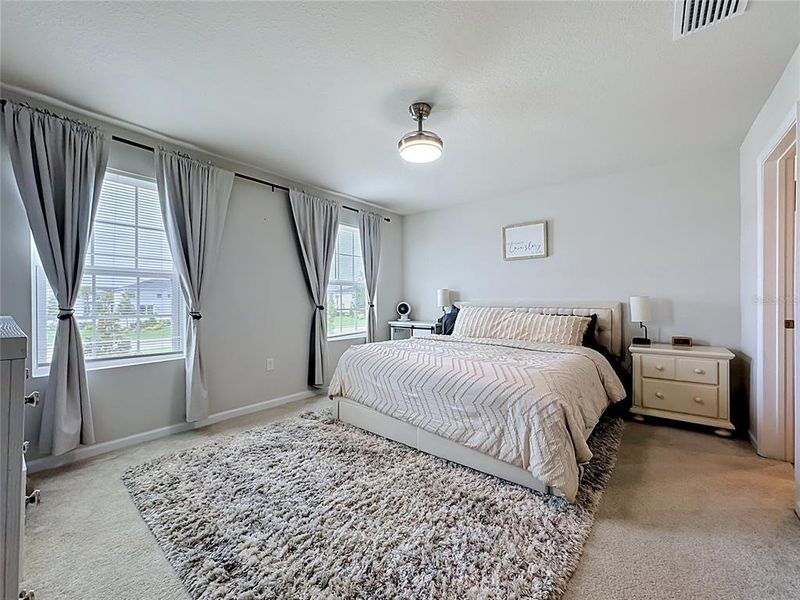 Furnished interior view inside a new home in , Bradenton (Image 40).