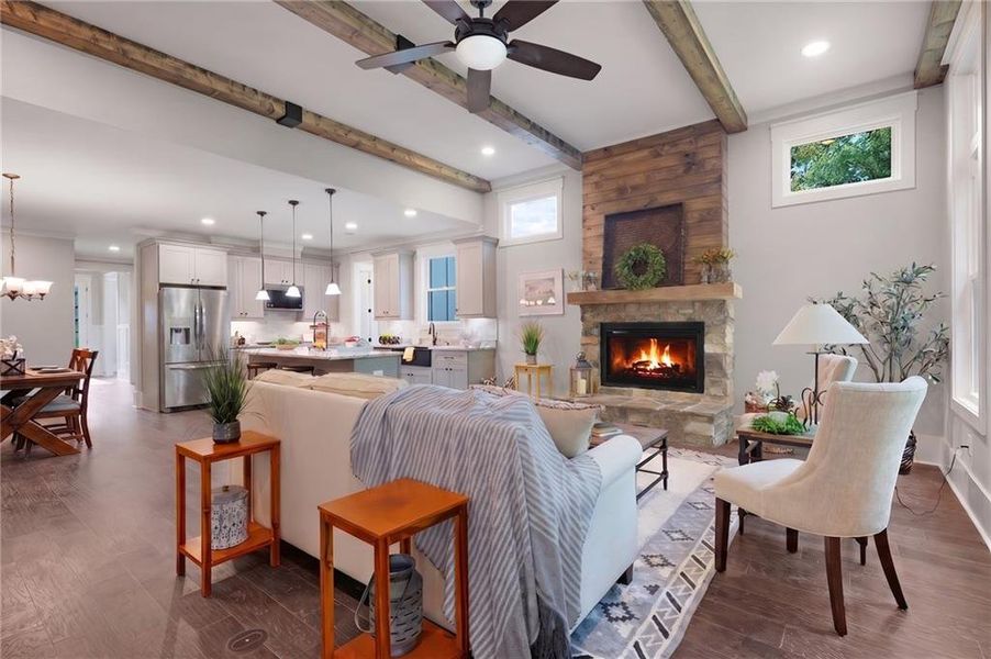 Furnished interior view inside a new home in , Jasper (Image 17).