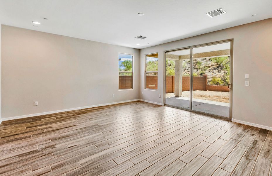 Quick Move-In Home Quick Move-In Home