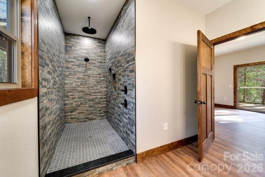 Image 37 of a home in .