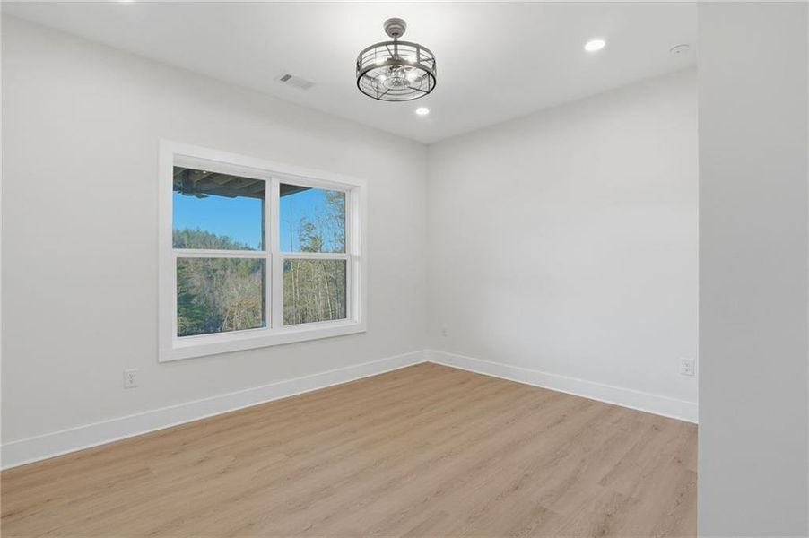 Spacious, unfurnished interior of a new home in , Ranger (Image 31).