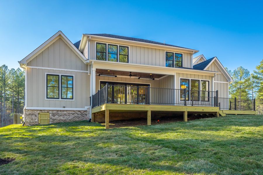 Representative exterior details of a home built from the Summerbrook by Riverstone Construction, LLC in River Gorge Ranch, River Gorge Ranch (Image 4).