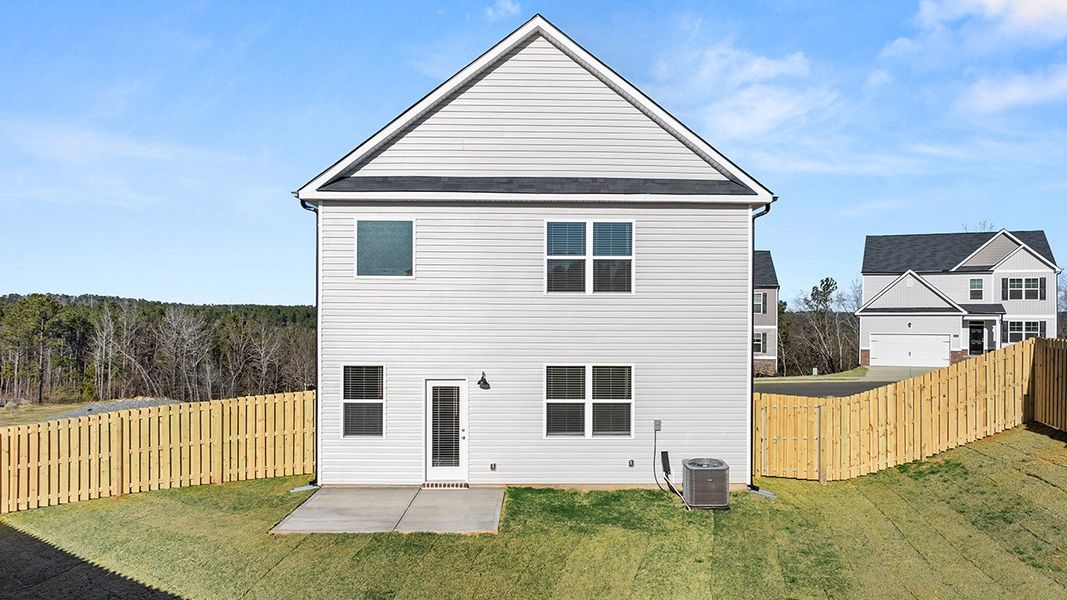 Exterior details and patio area of a home in Captain's Corner, Grovetown (Image 3).