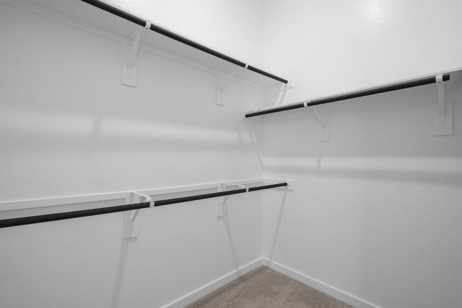 Spacious, unfurnished interior of a new home in Sienna 45', 50', Missouri City (Image 22). Spacious, unfurnished interior of a new home in Sienna 45', 50', Missouri City (Image 22).