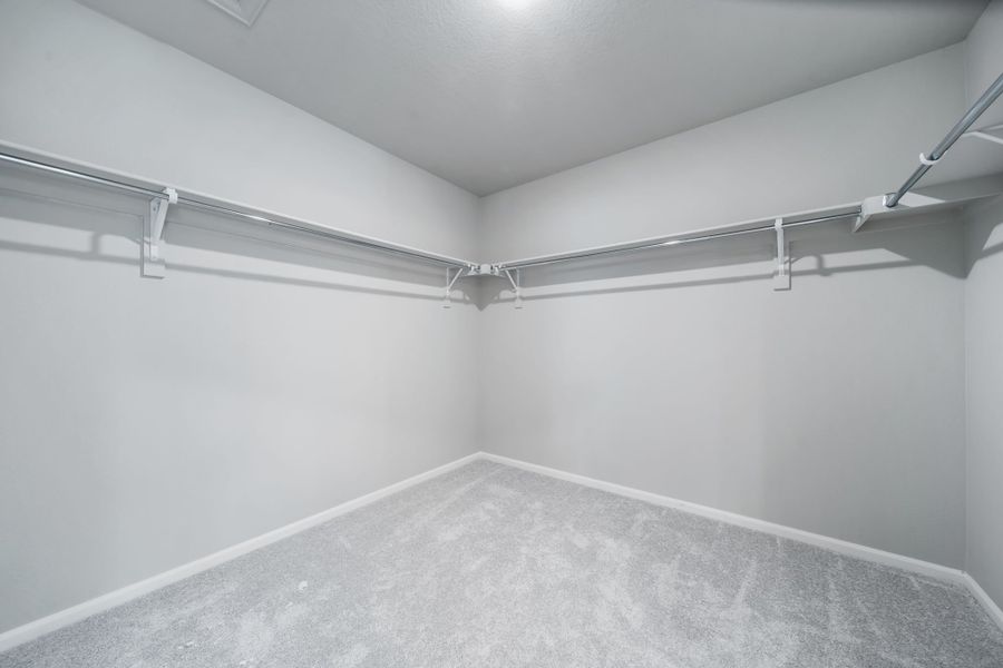 Spacious, unfurnished interior of a new home in Bradley Heights, Colorado Springs (Image 19).