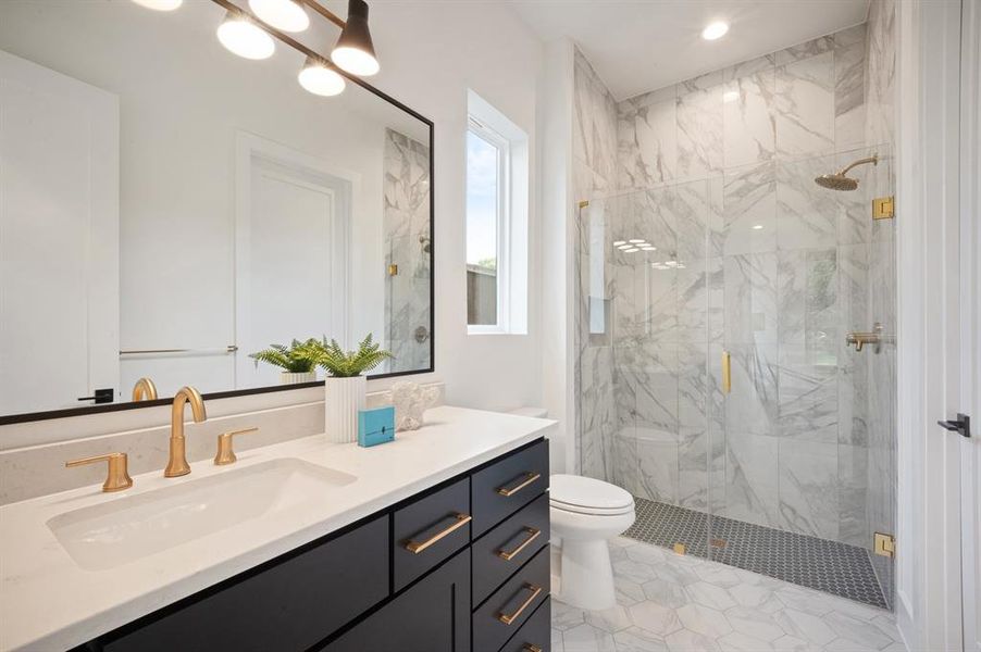 Furnished interior view inside a new home in , Dallas (Image 36).