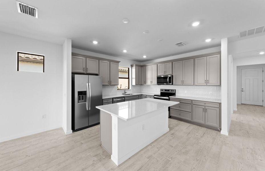 Furnished interior view inside a new home in Del Webb Naples, Immokalee (Image 8).