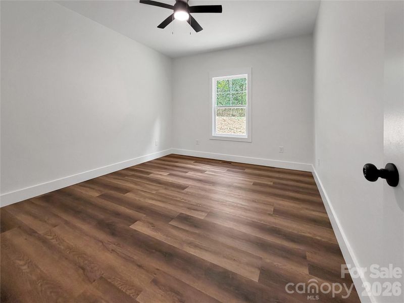 Spacious, unfurnished interior of a new home in , Forest City (Image 16).